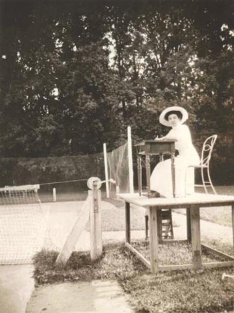 4. Dora Pejačević in the tennis court, Pejačević Castle, Našice, 1912, MGZ 45141